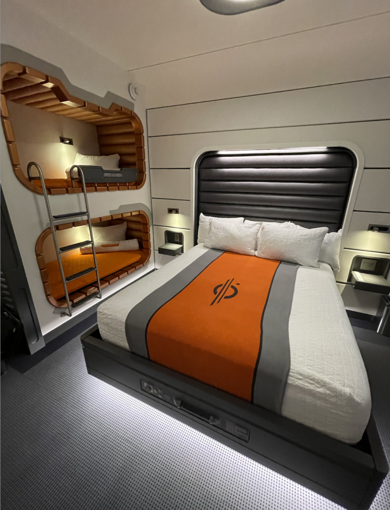 Star Wars: Galactic Starcruiser Room