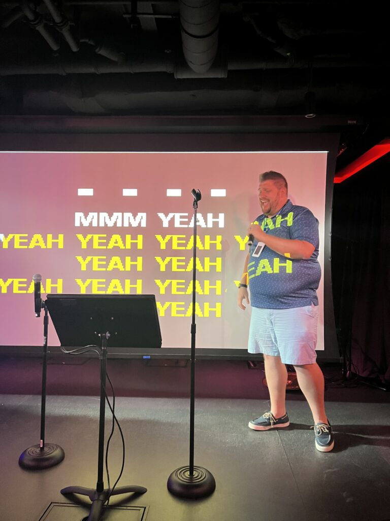 Karaoke Norwegian Encore Entertainment