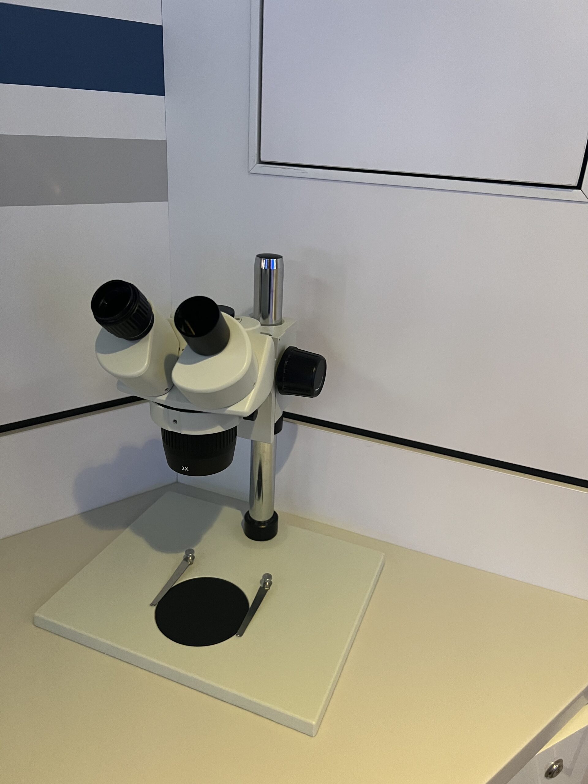 Super Hero Academy microscope