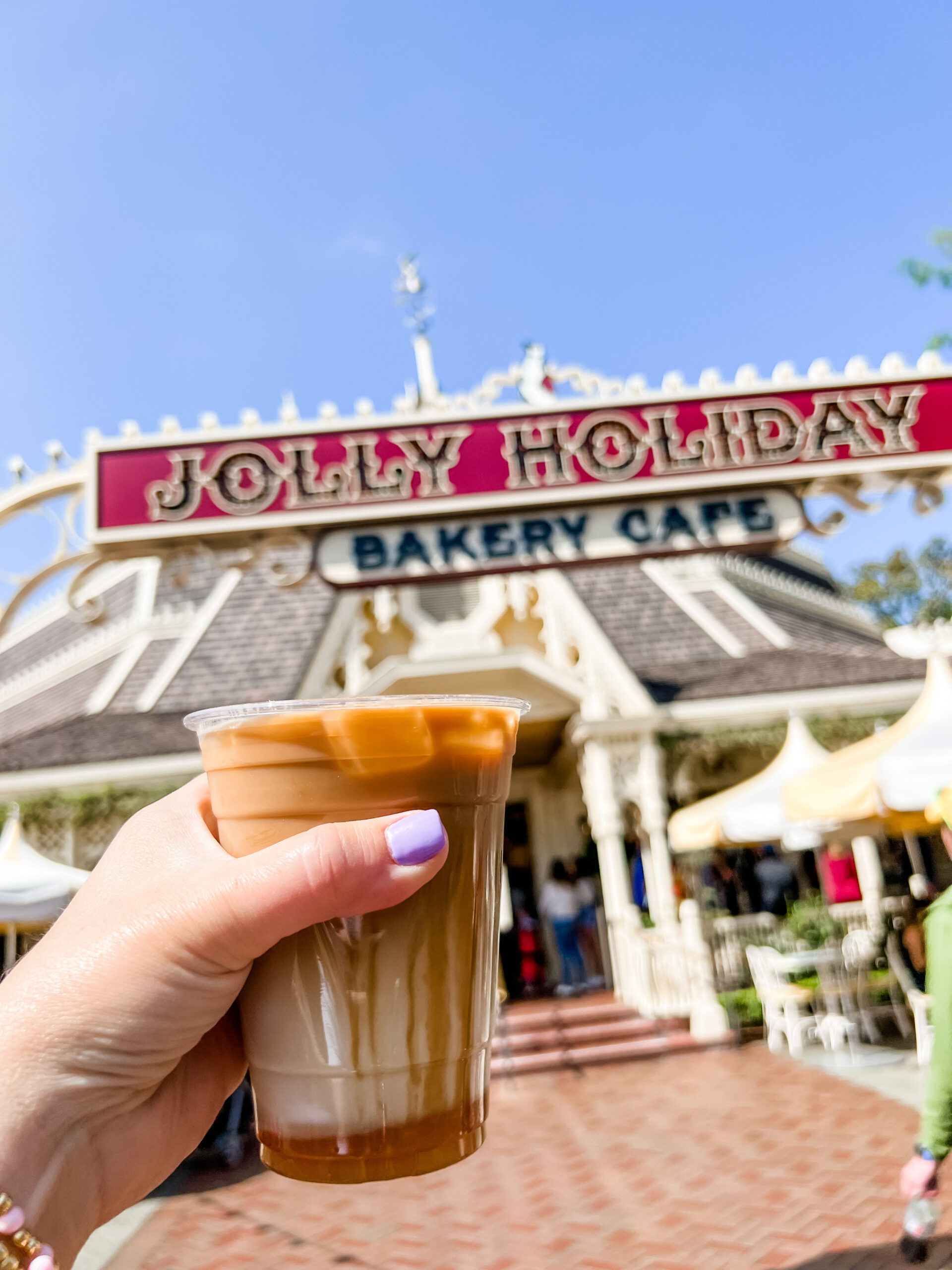 Iced Caramel Macchiato- Jolly Holiday