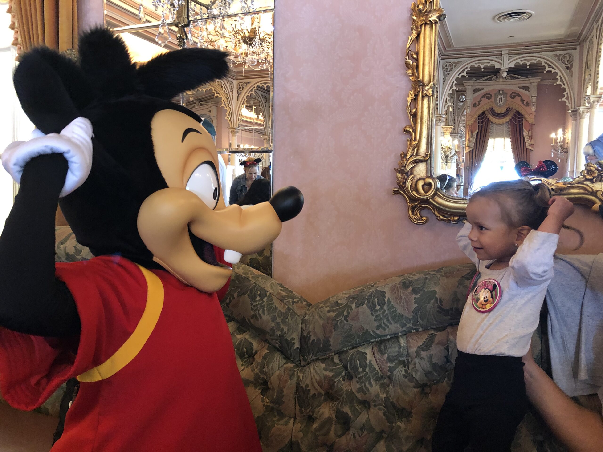 Max at Plaza Inn Character Breakfast