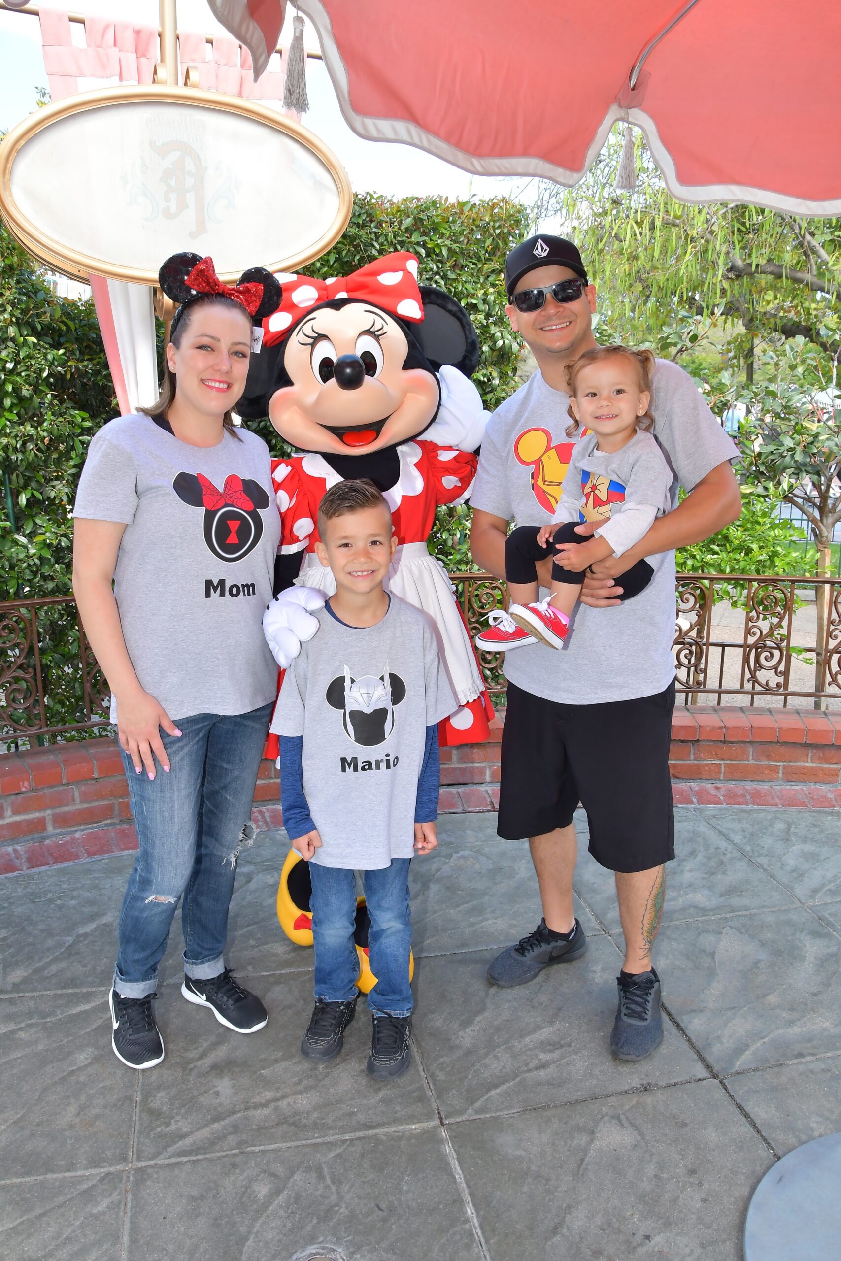 Plaza Inn Character Breakfast