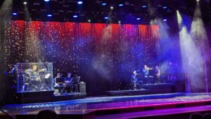 Radiance of the Seas Entertainment