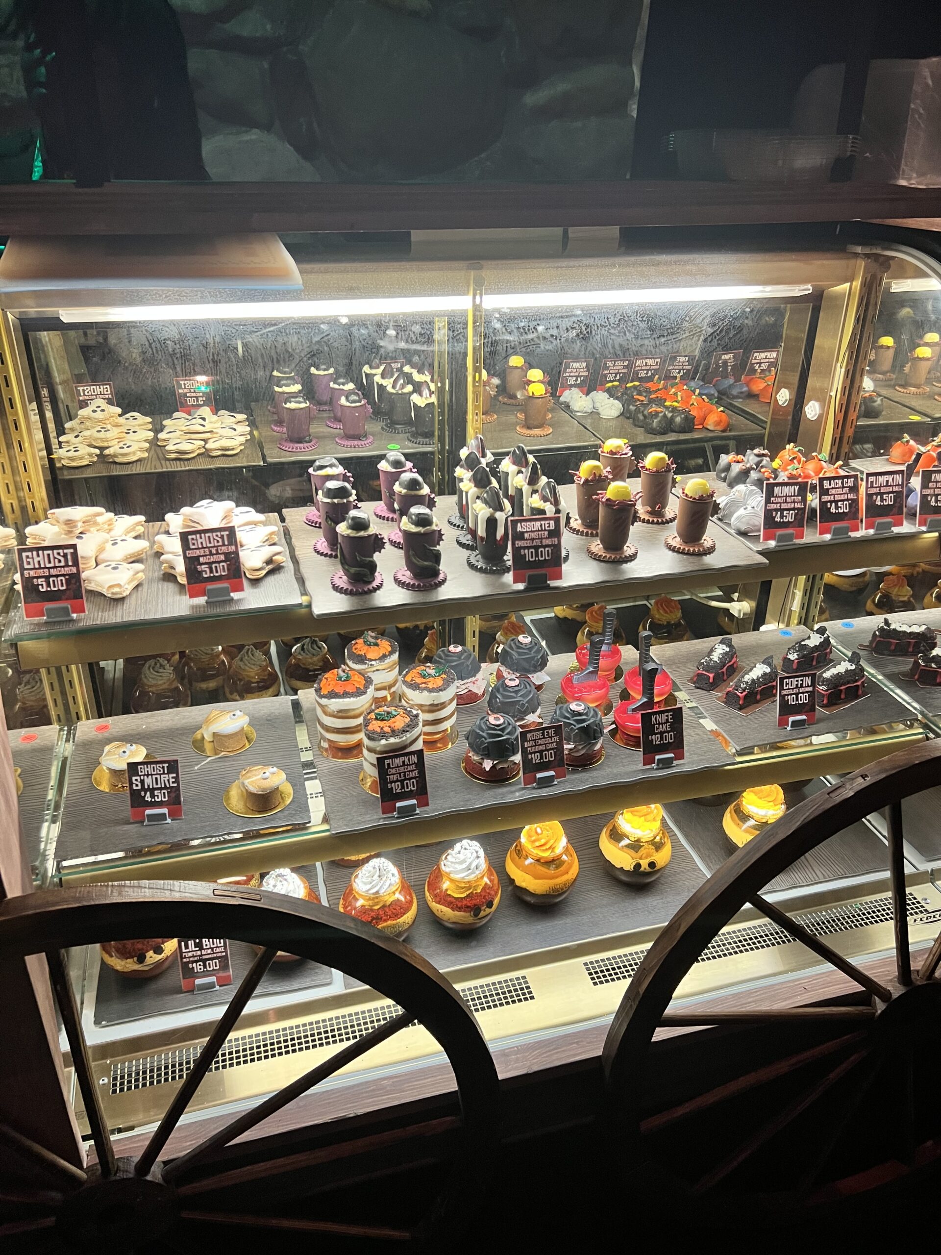 Horror Nights Tribute Store Treats