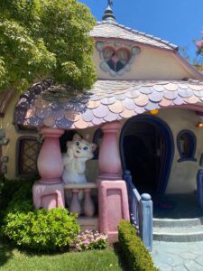 Minnie's House