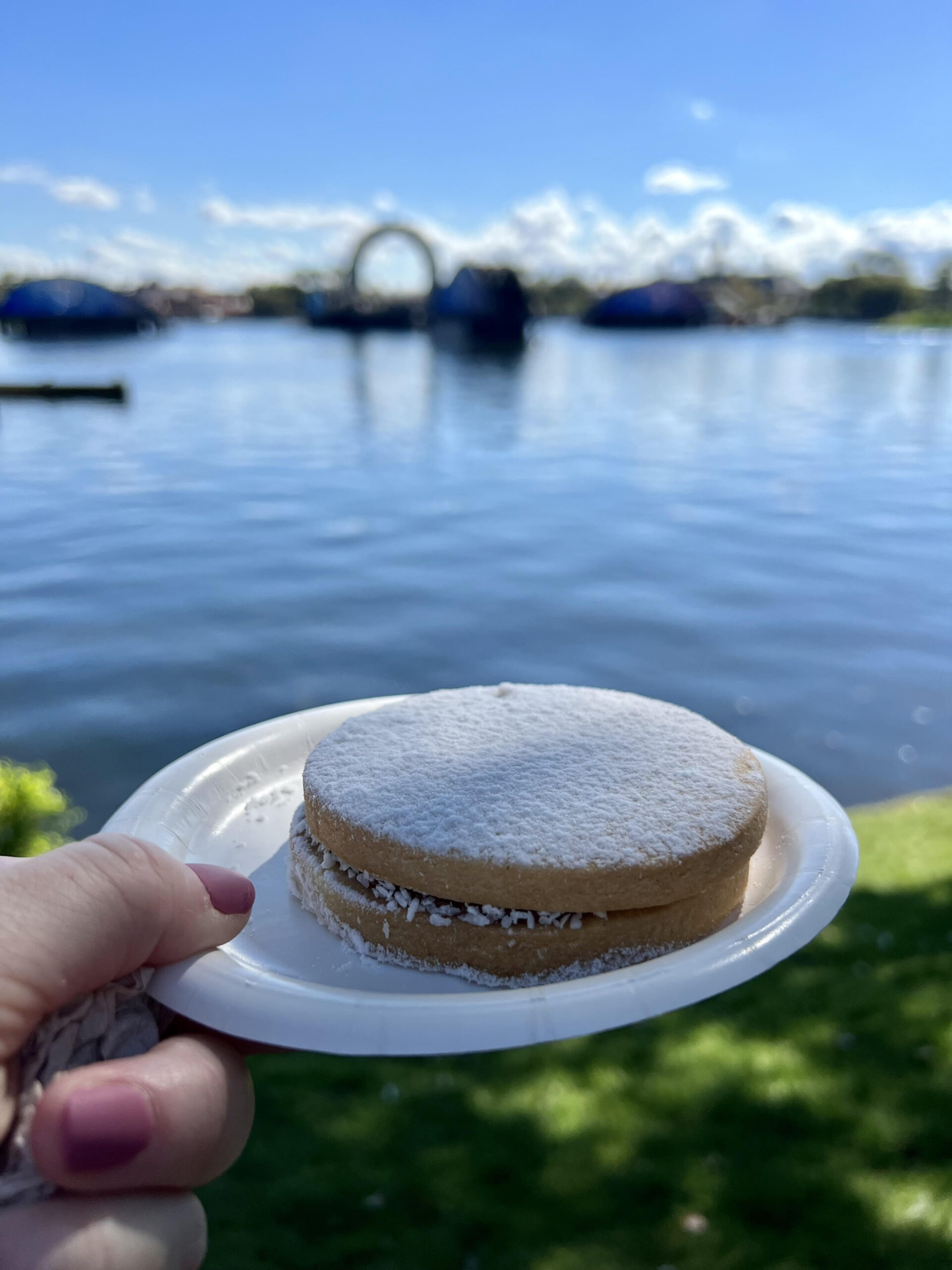 Alfajores cookie EPCOT International Festival of the Holidays