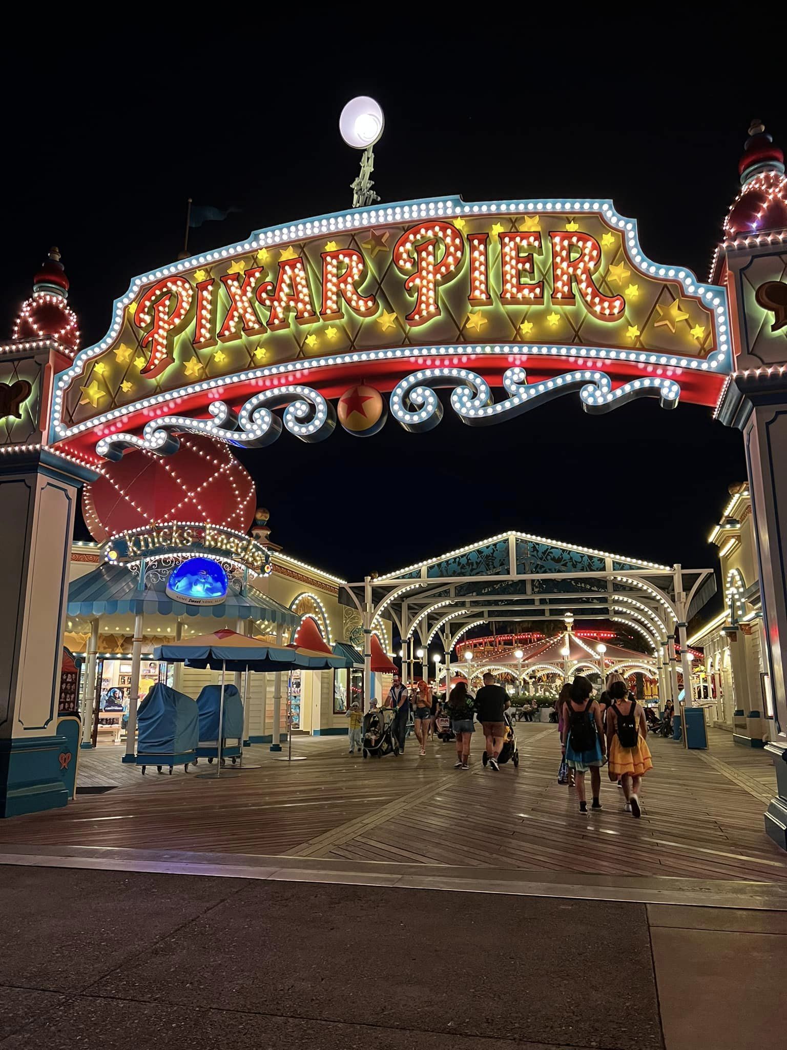 Lamplight Lounge Pixar Pier Sign