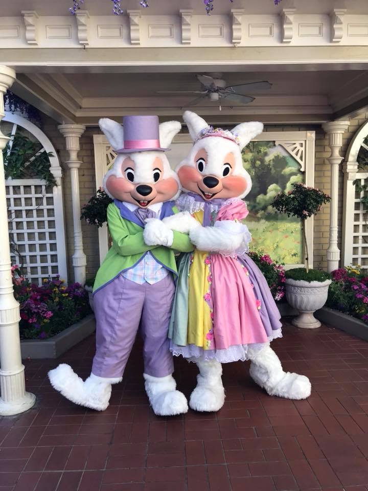 Easter-Themed Treats Mr. & Mrs. Easter Bunny