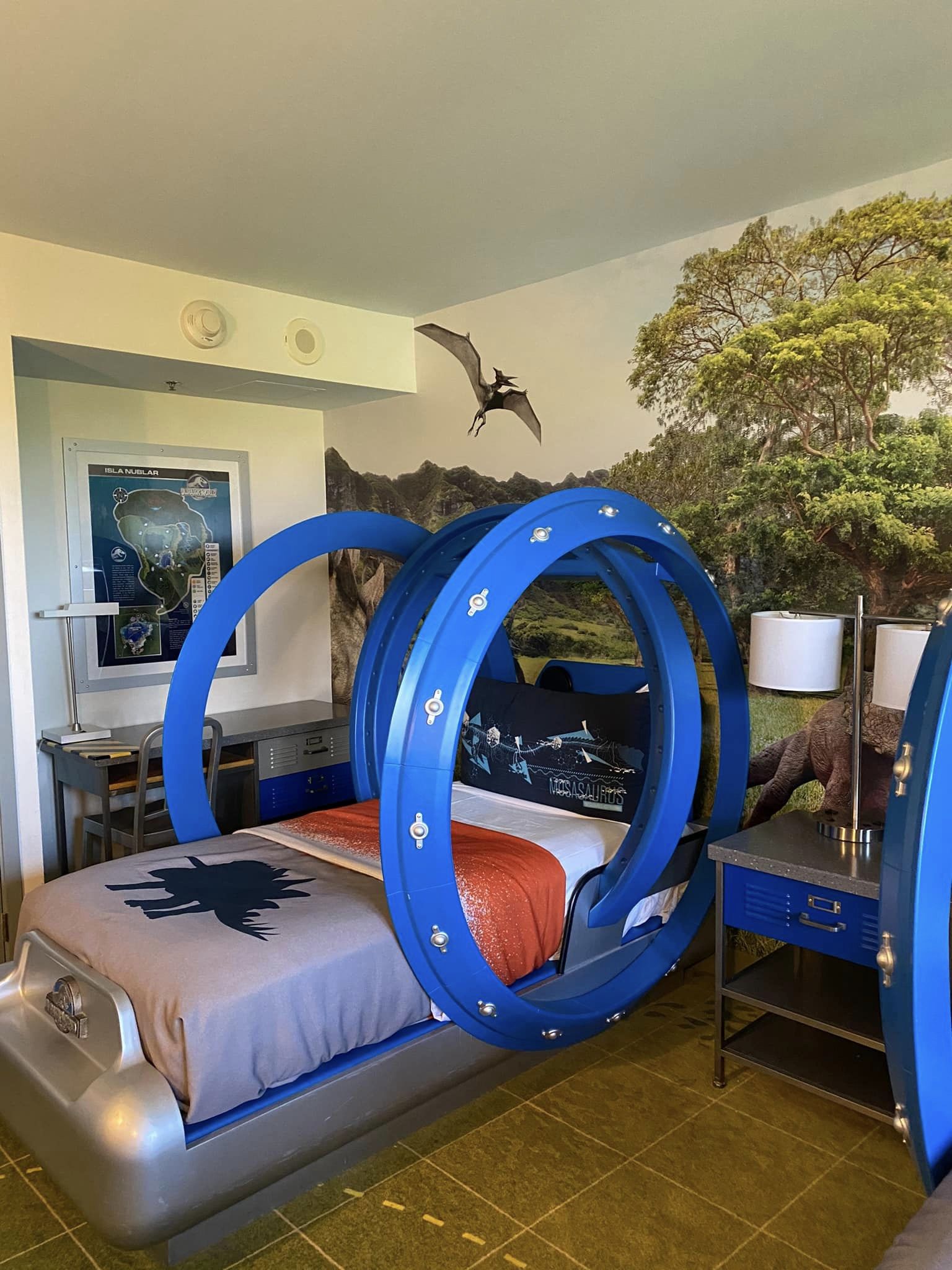 2024 Universal Orlando Jurassic Kids Suite