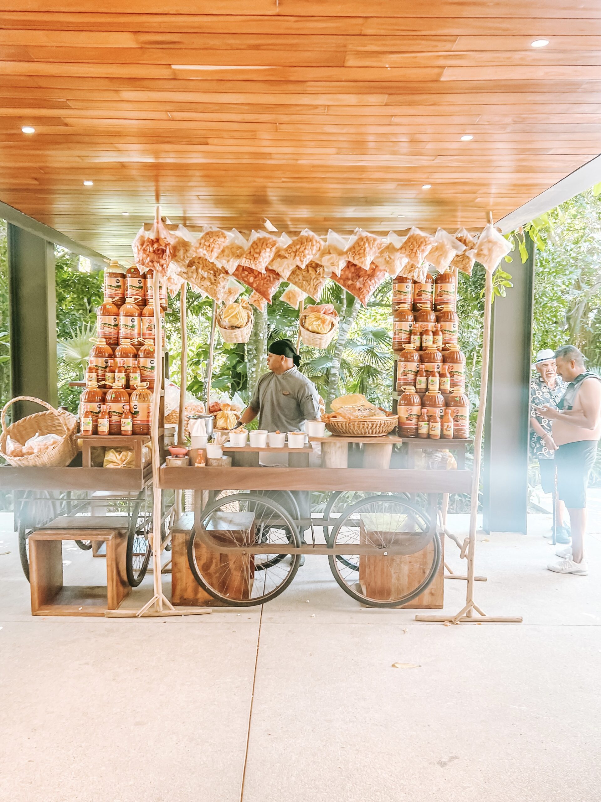 Food Cart Hotel Xcaret