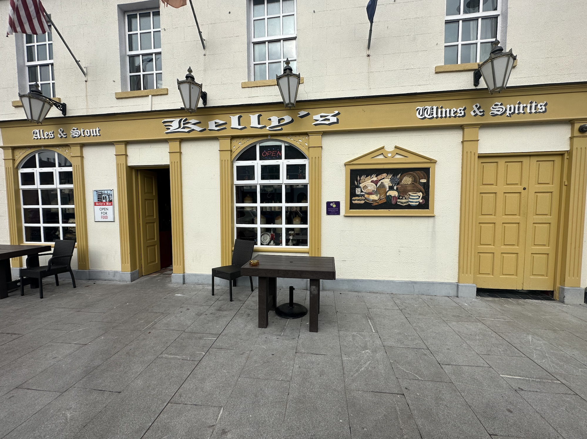 Kelly's Bar Taste of Ireland