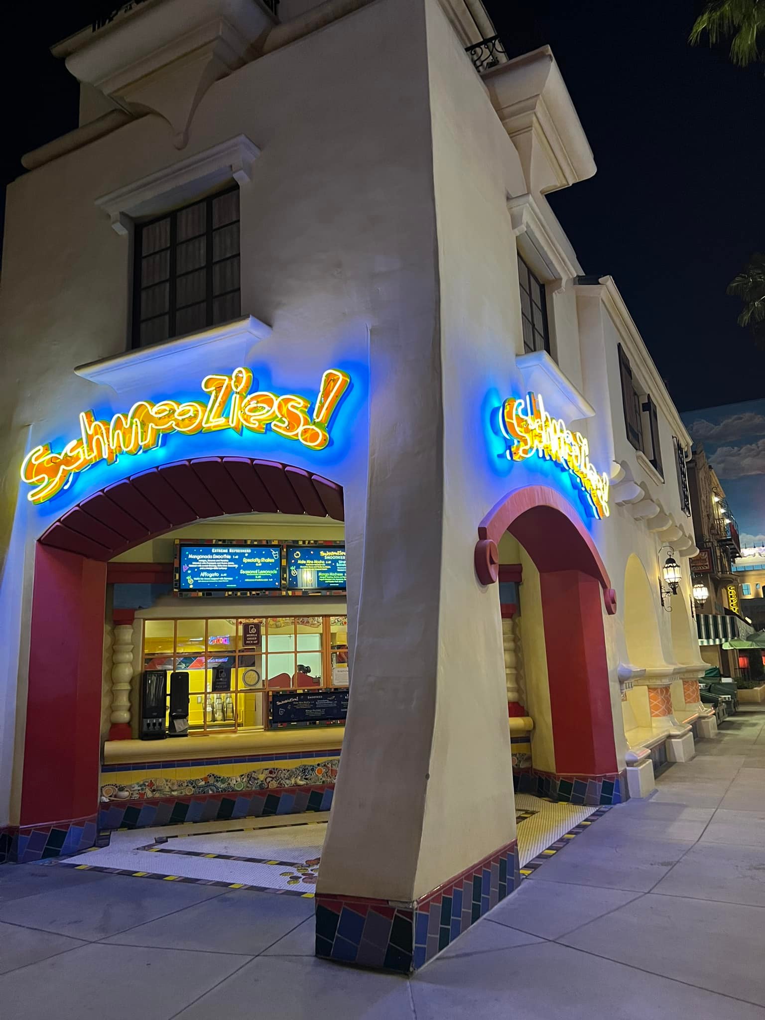 Schmoozies Disneyland Halloween Treats