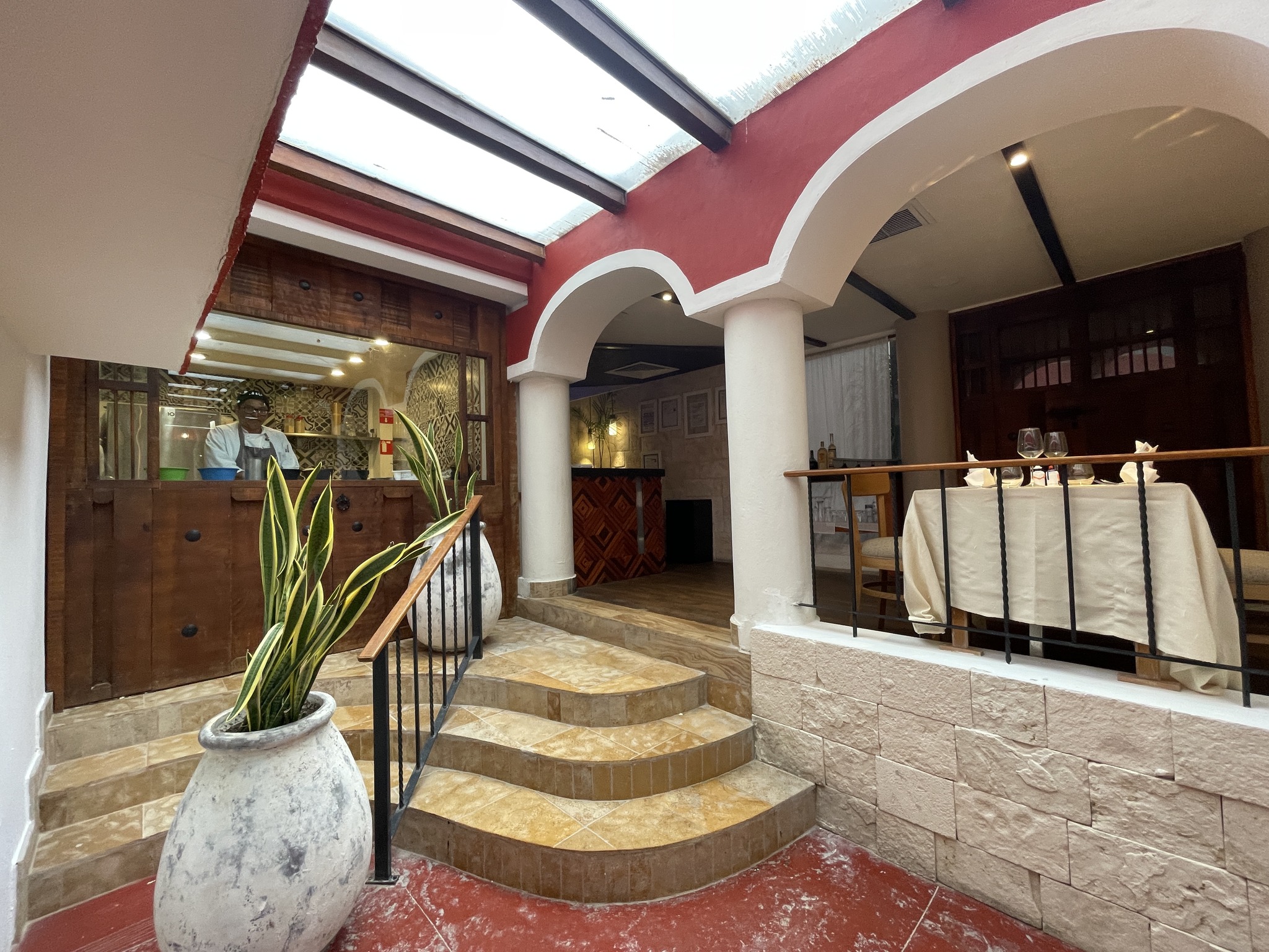 Lahna Dining at Playacar Palace