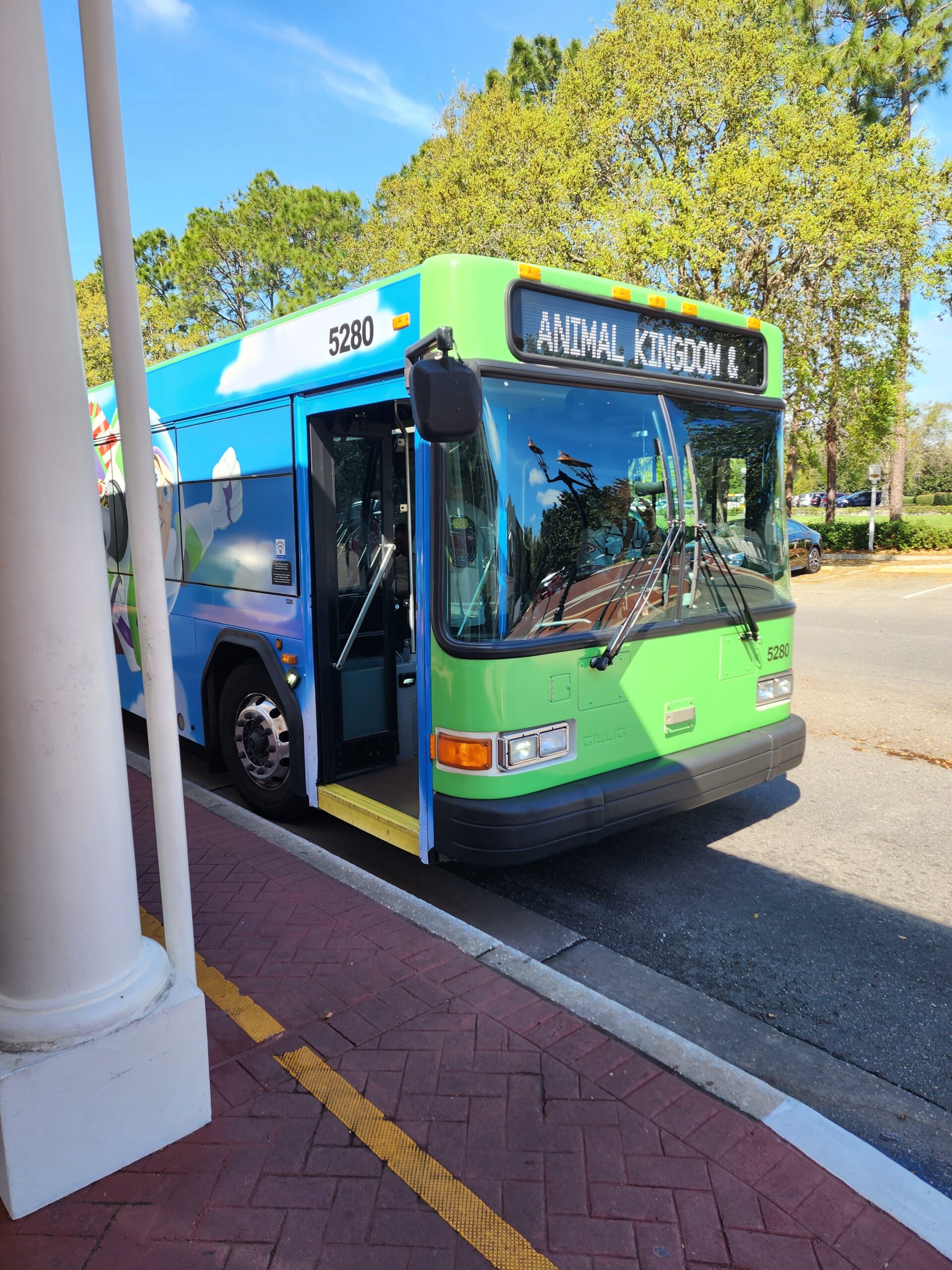 Animal Kingdom Bus 4 Parks 1 Day Challenge
