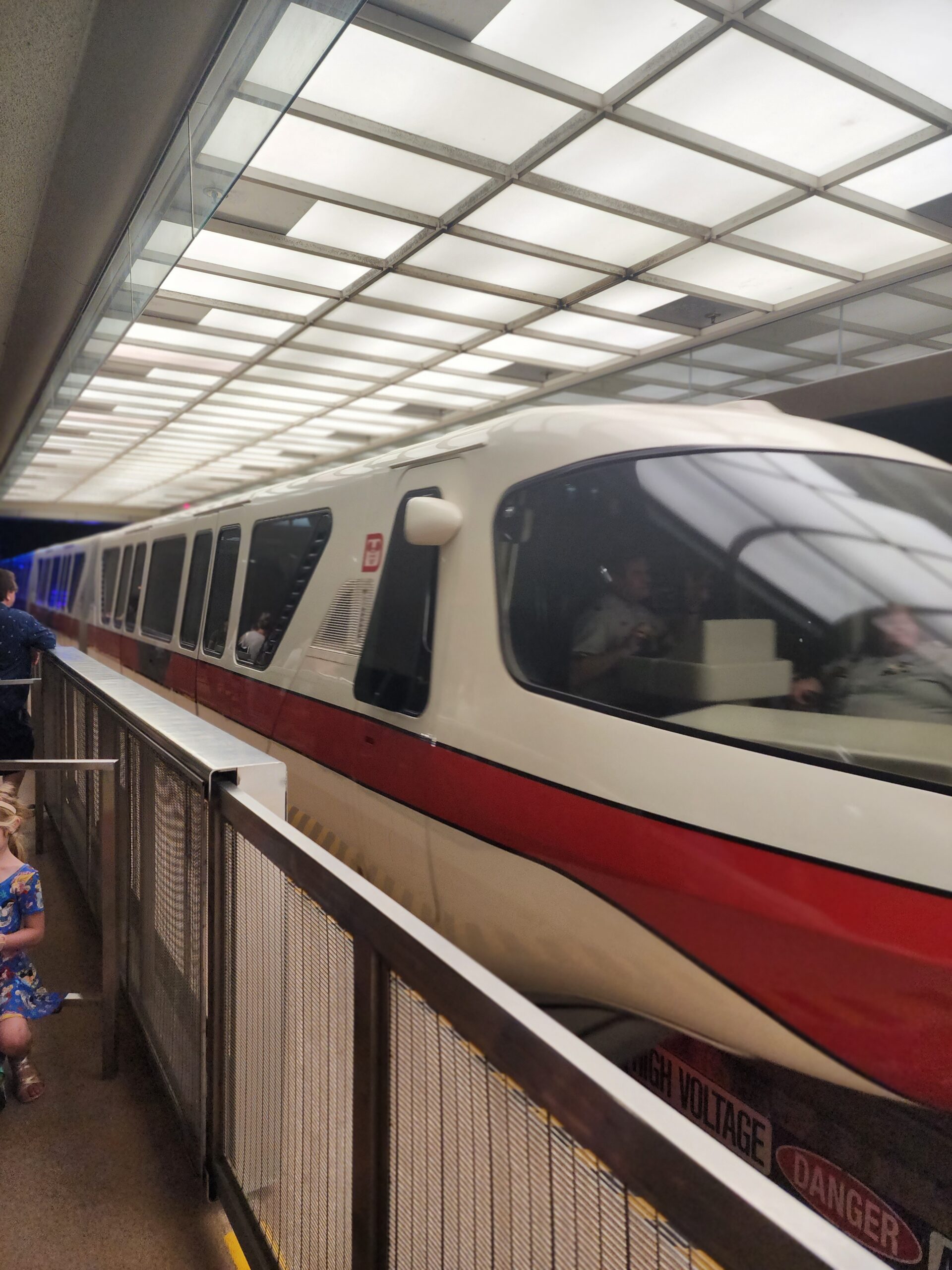 Monorail 4 Parks 1 Day Challenge