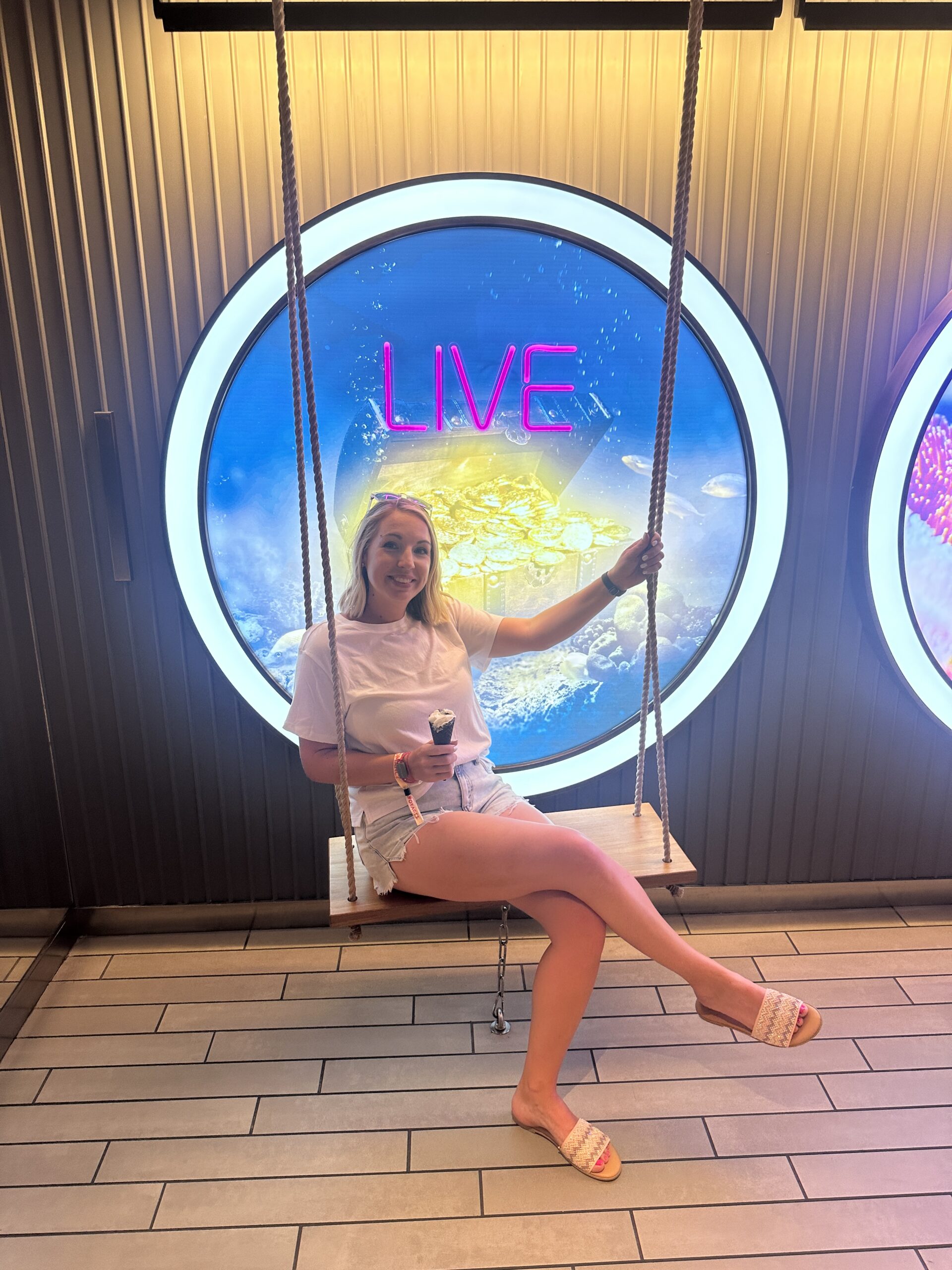 get ice cream when you board early Splash of Romance Package