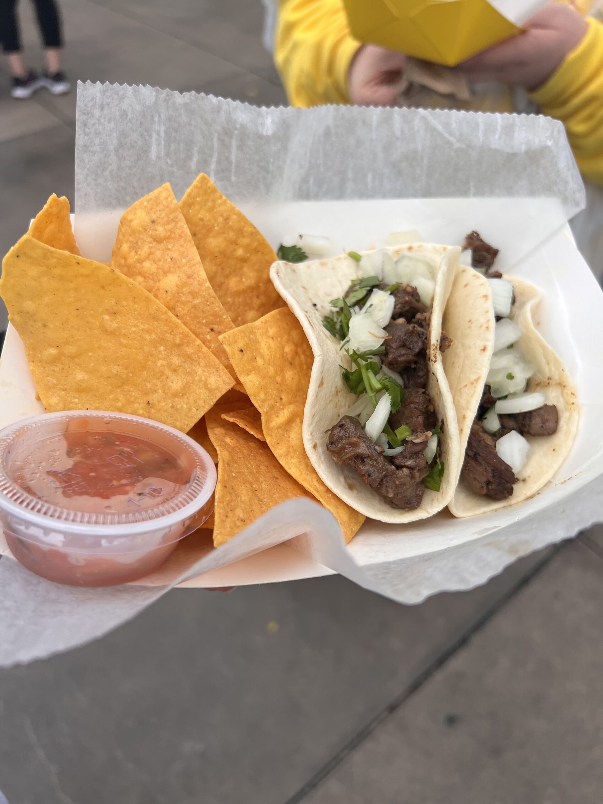 Universal Orlando Resort Snack Guide Bumblebee Man’s Taco Truck