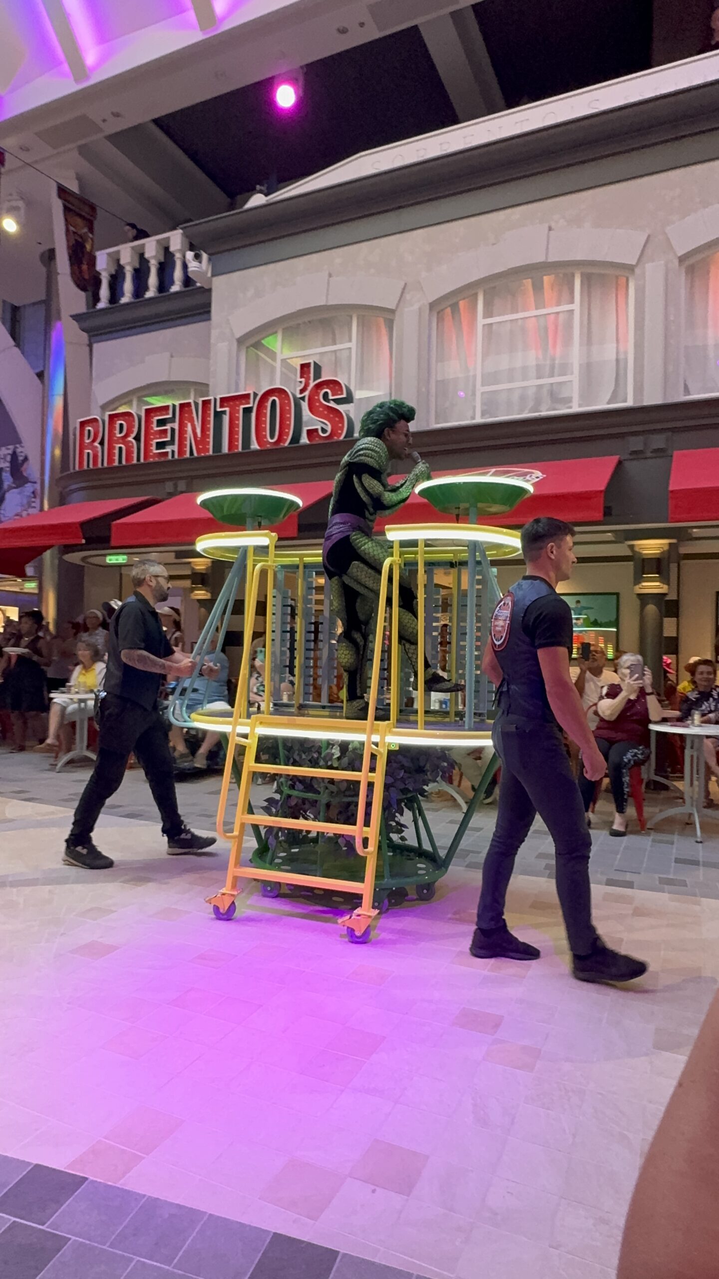 Utopia of the Seas - The Effectors Homecoming Parade