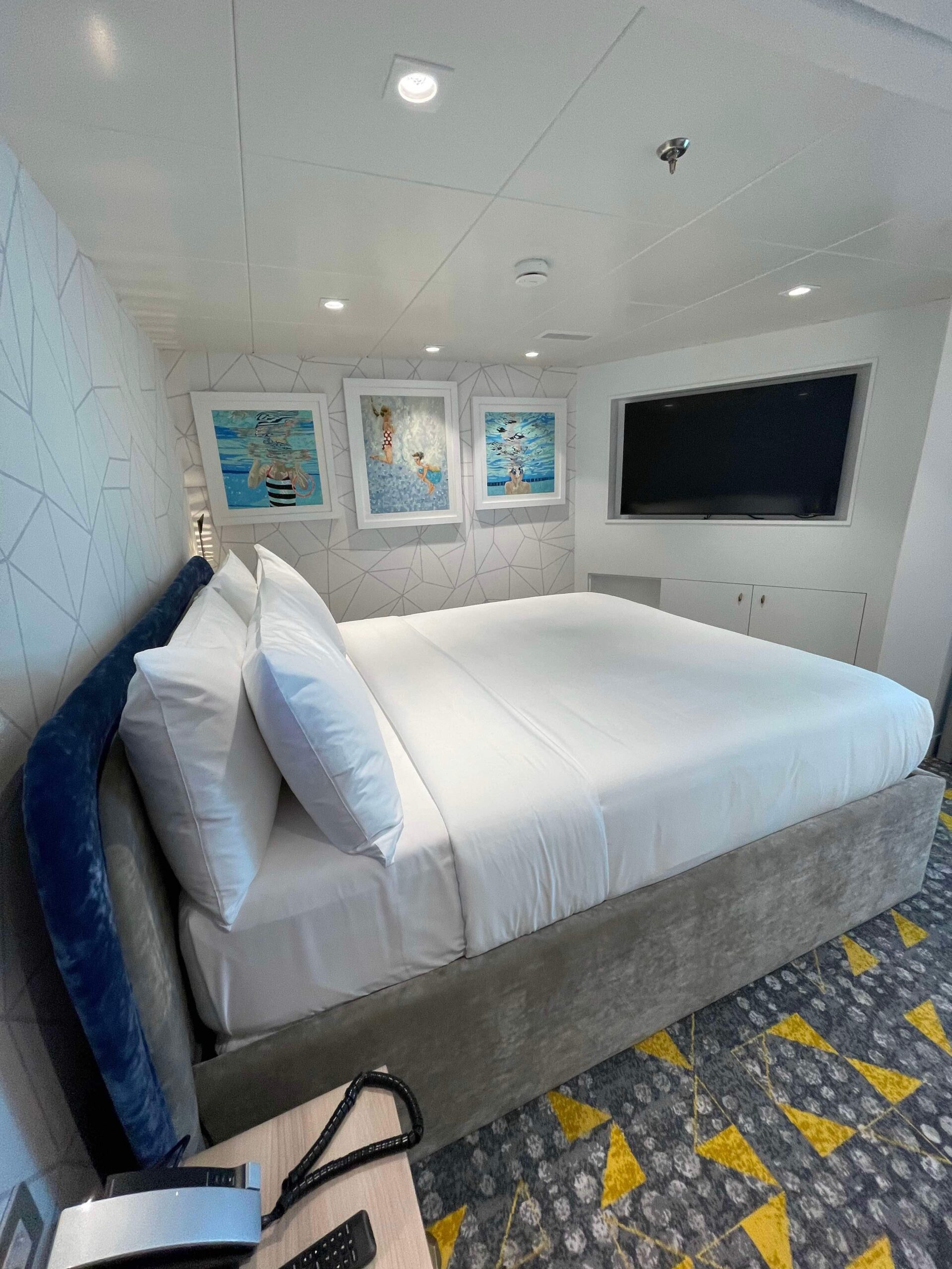 Ultimate Family Room - Utopia of the Seas