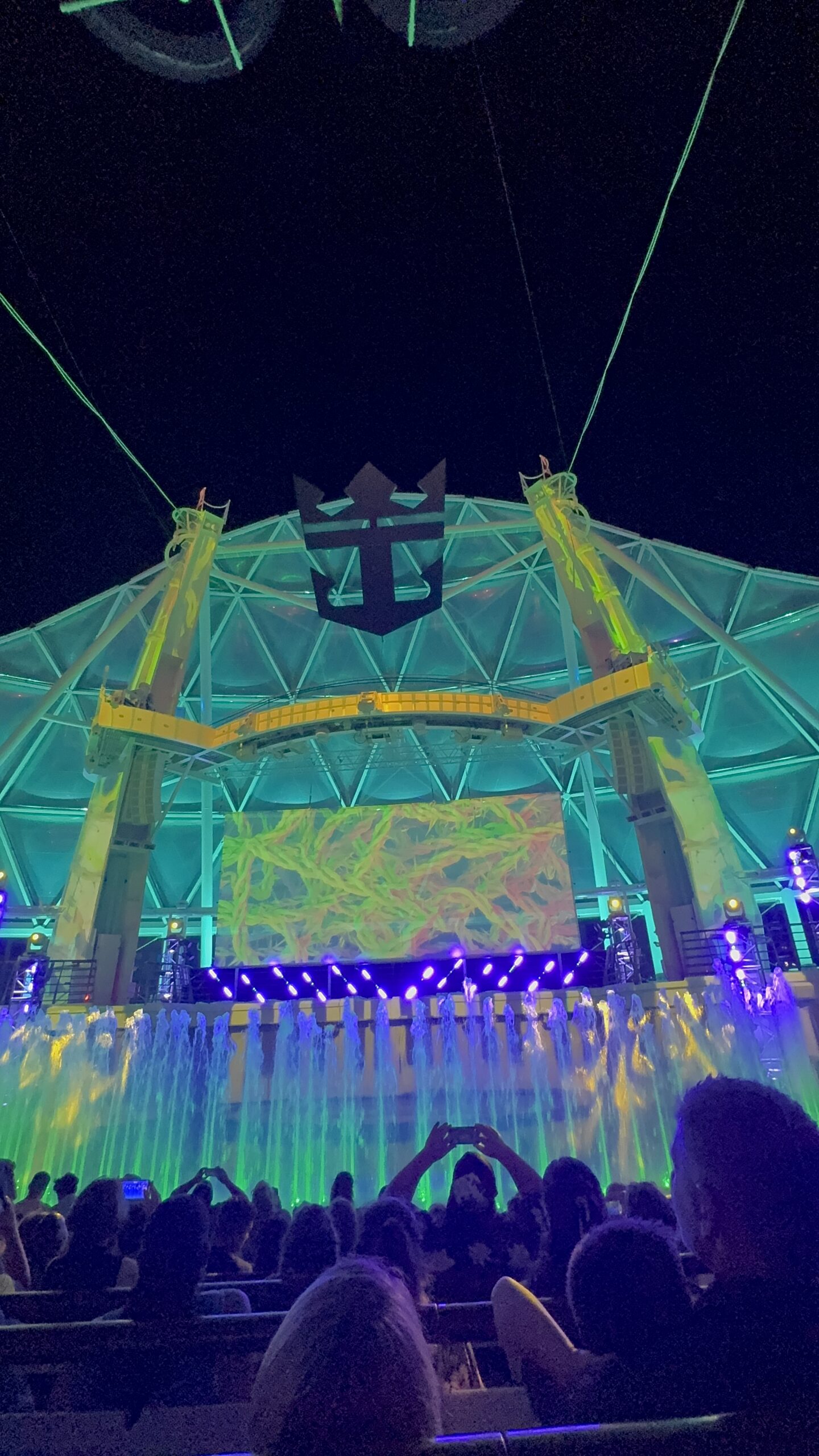 Utopia of the Seas - AQUA80too