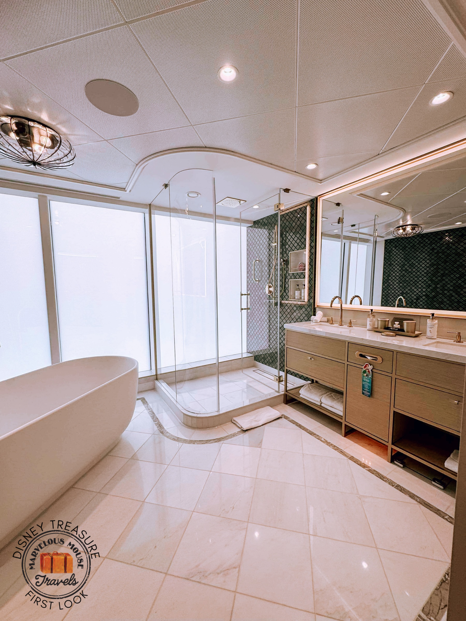 Rajah royal suite