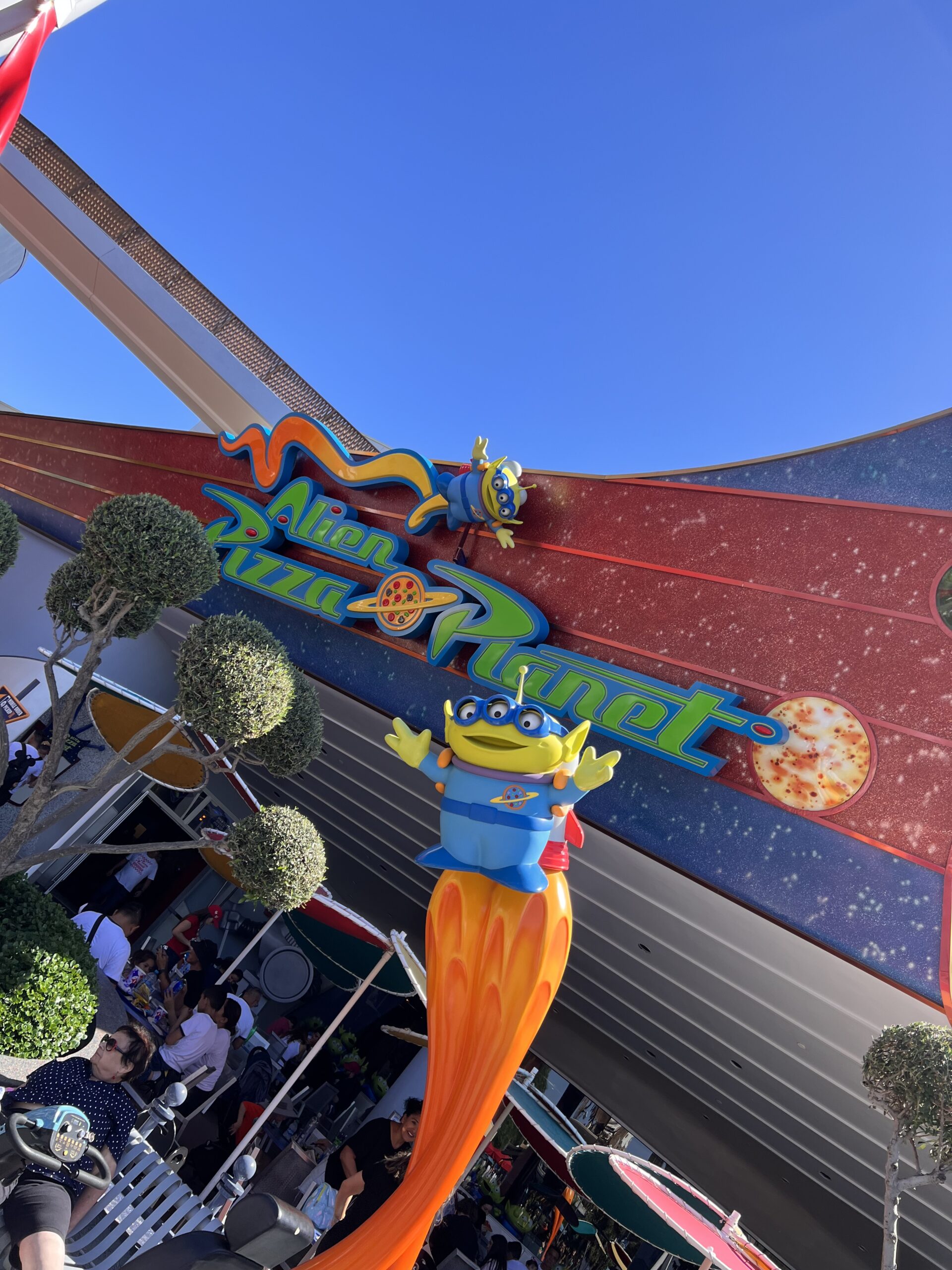 Holiday Entertainment at the Disneyland Resort