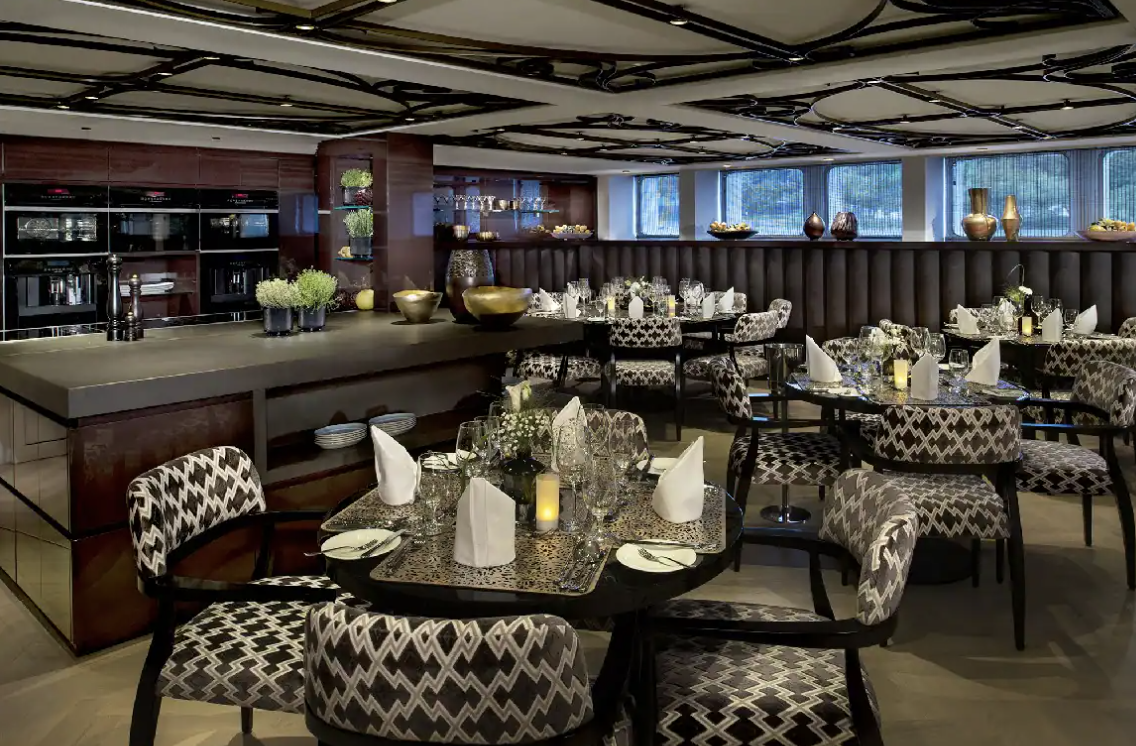 AmaMagna Dining Room Why Choose a River Cruise over an Ocean Cruise?