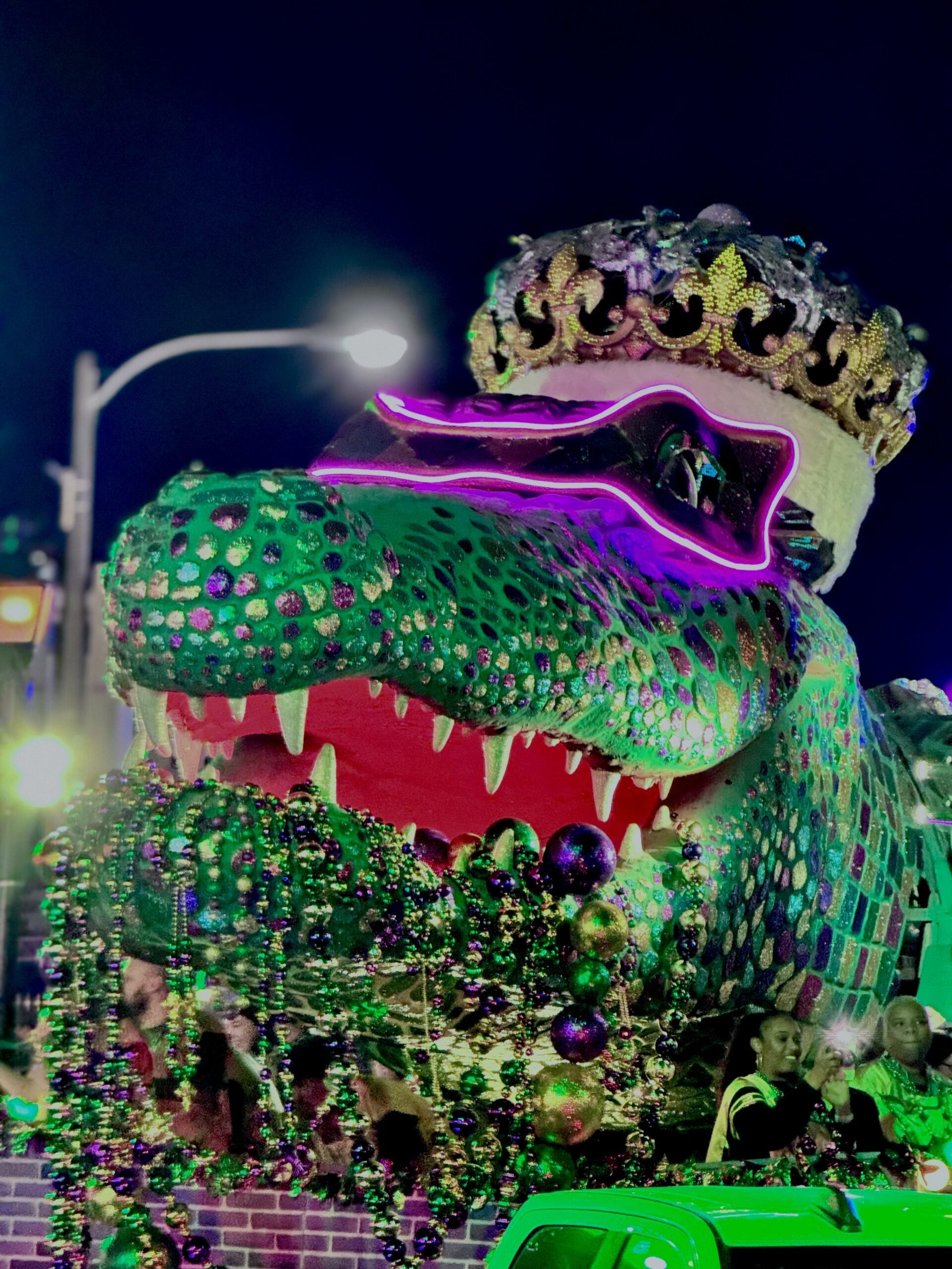 Universal Mardi Gras!