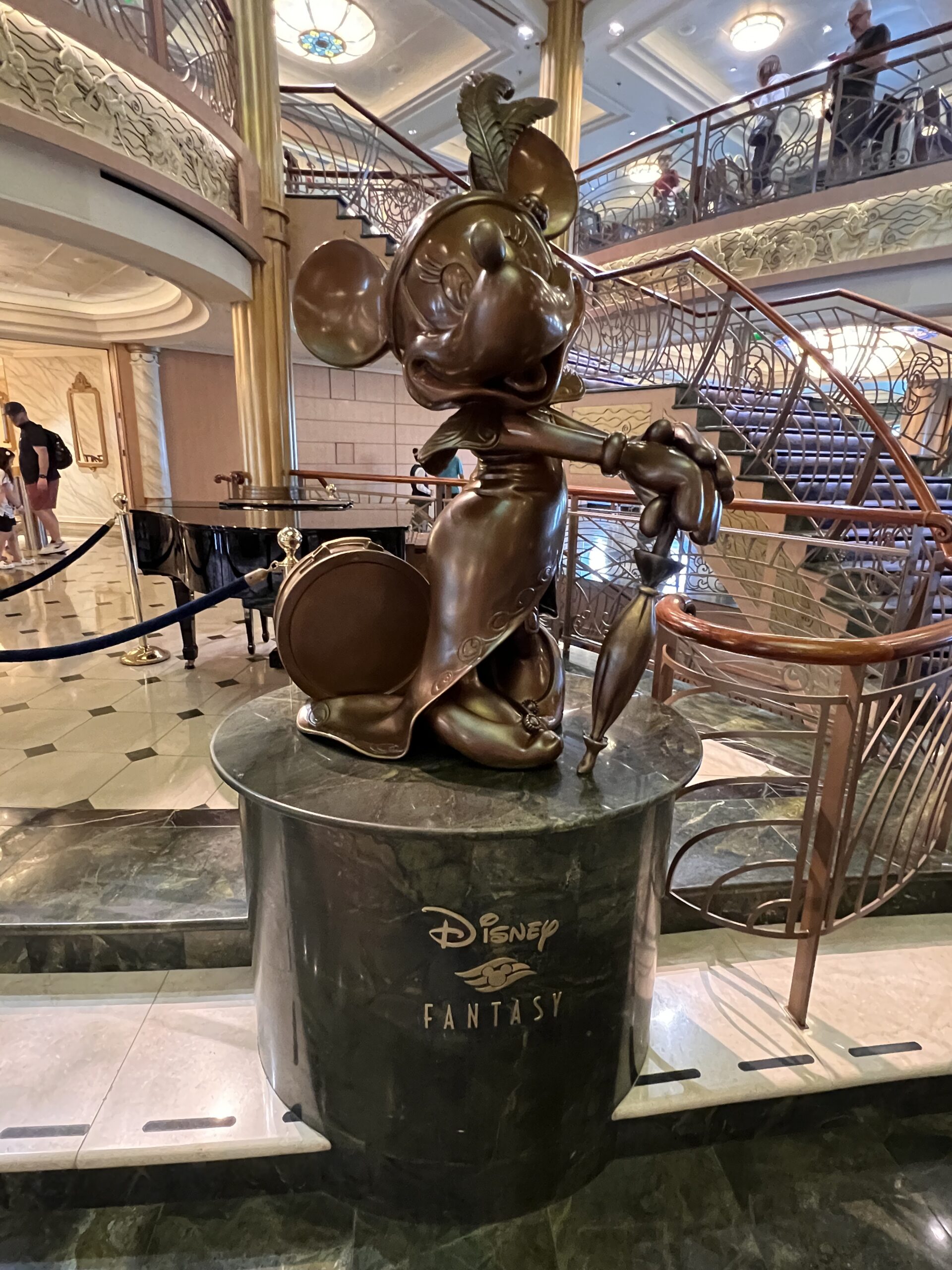 Disney Fantasy Refresh: Tower Suite & Poolside Eats