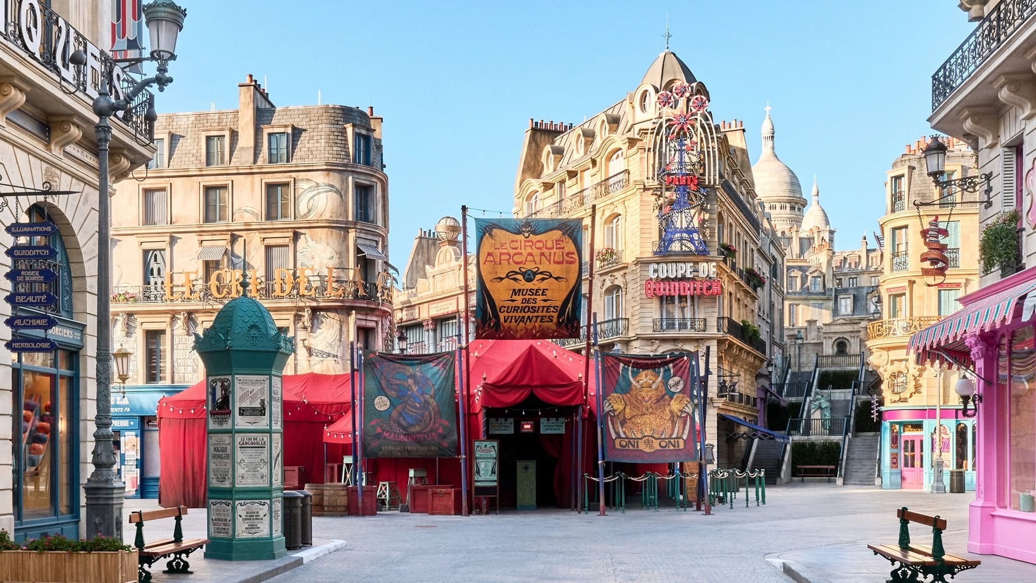 Entertainment at Epic Universe Le Cirque Arcanus