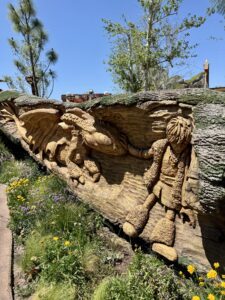 Craftsmanship of wood carving