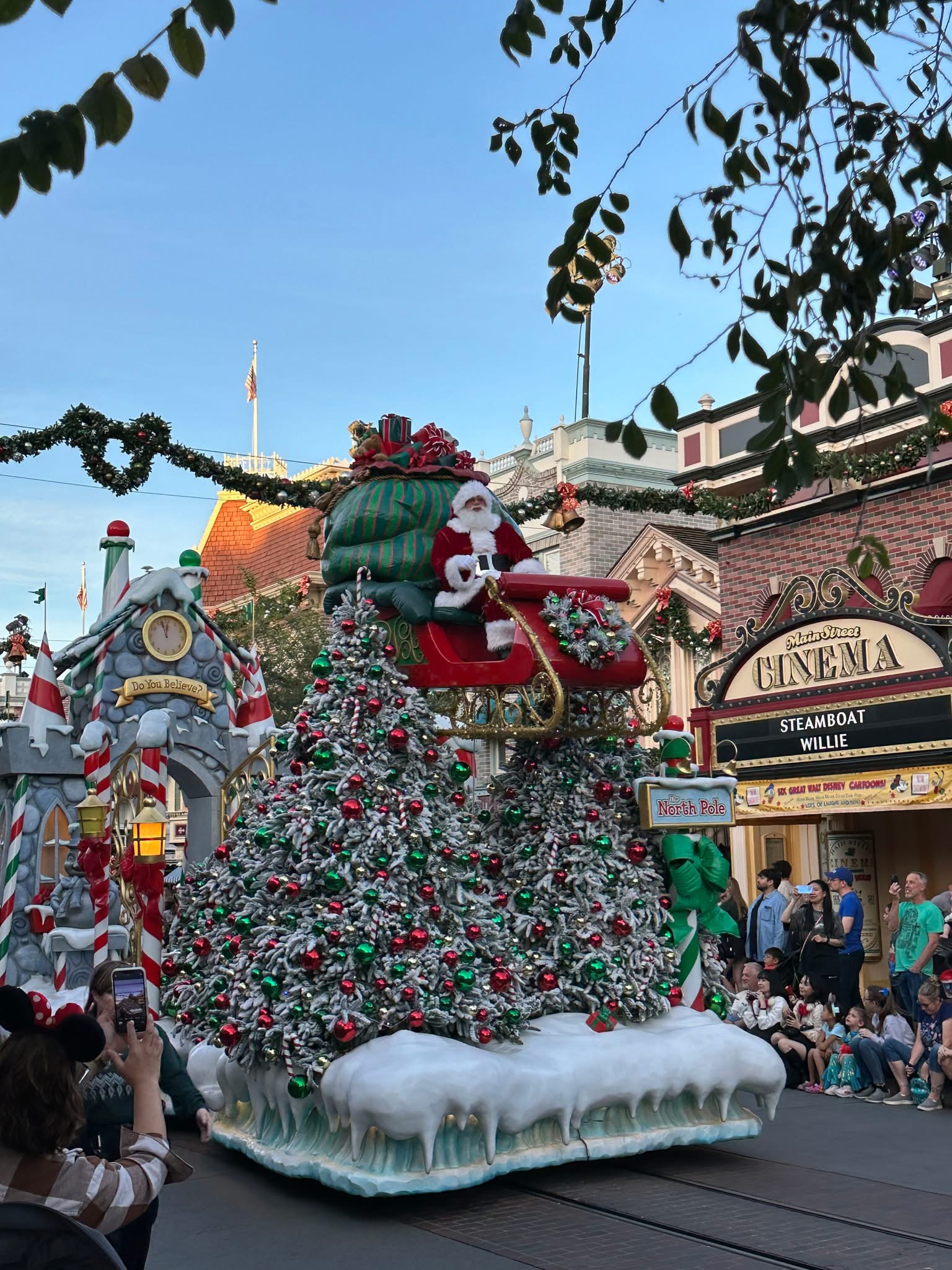 Holidays at the Disneyland Resort