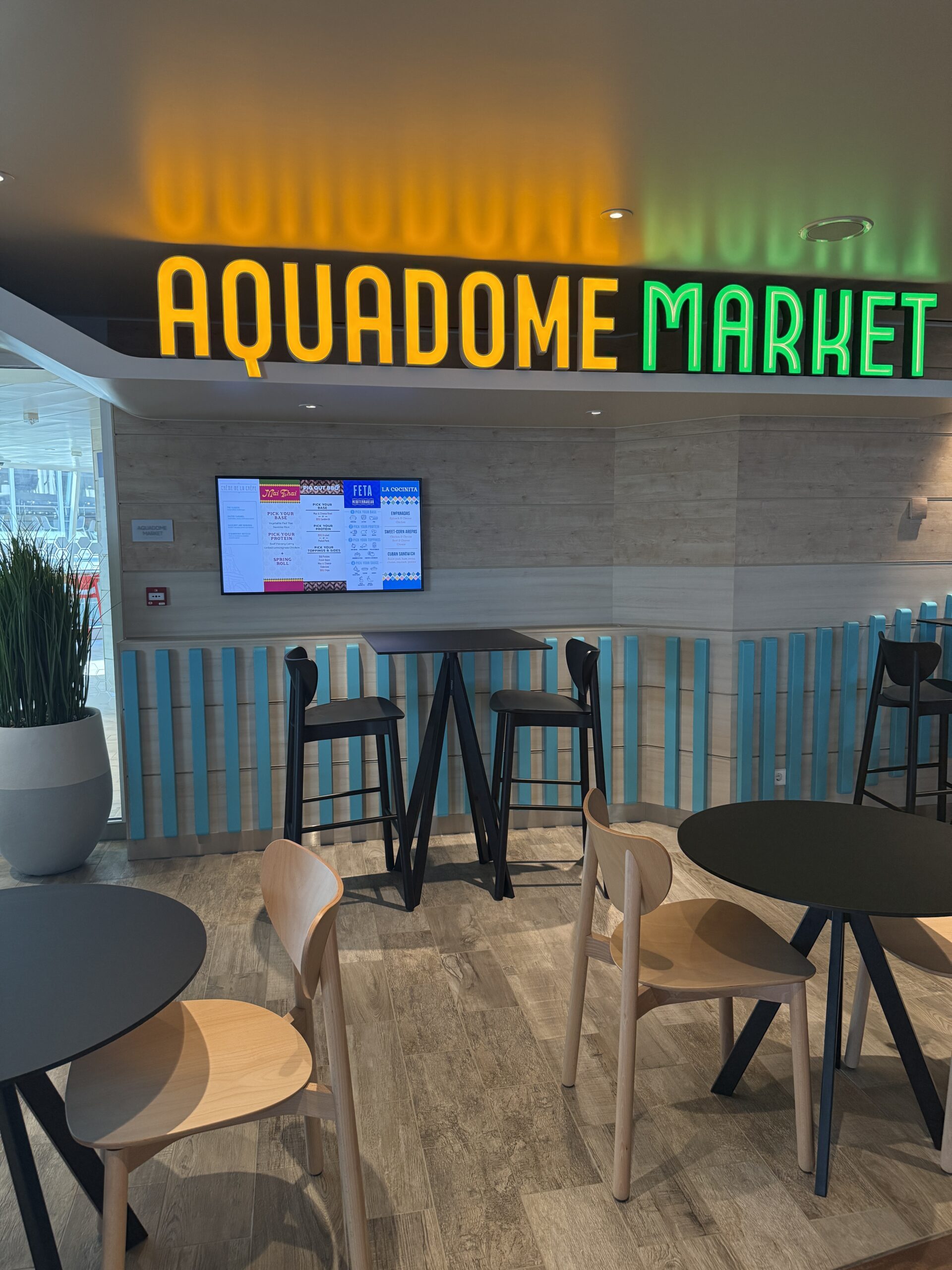 Star of the Seas vs. Icon of the Seas AquaDome Market