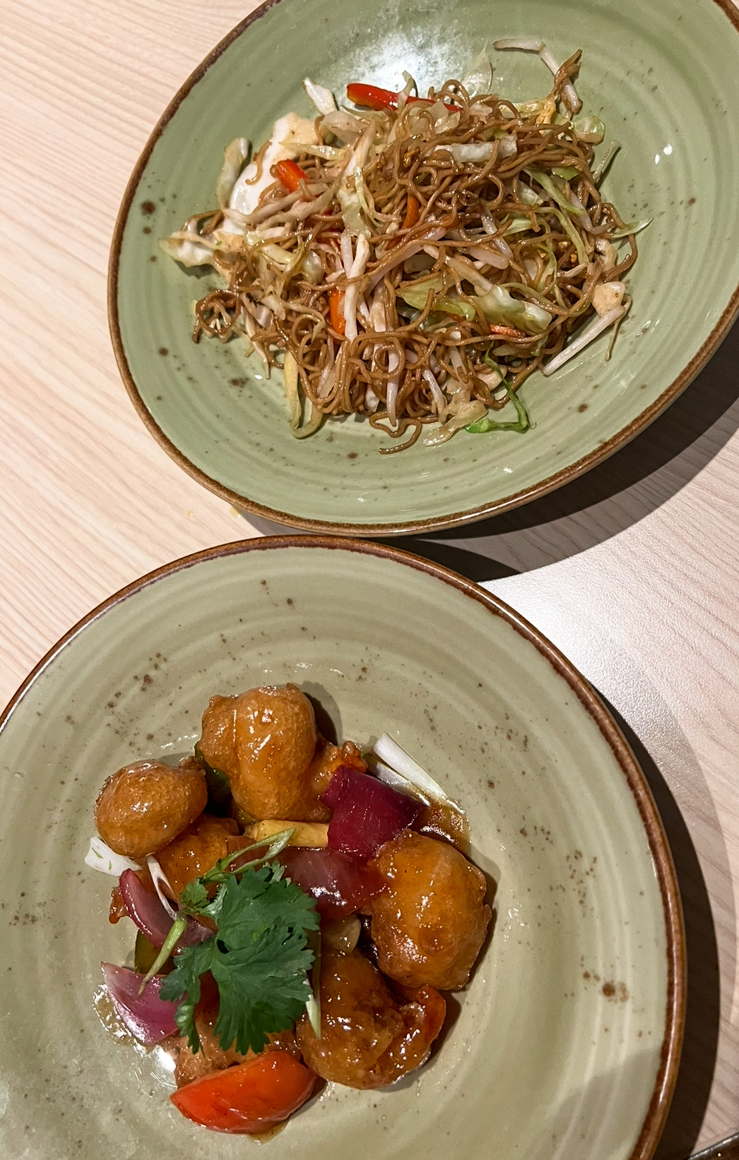 Chibang sweet & sour shrimp and Hakka noodles