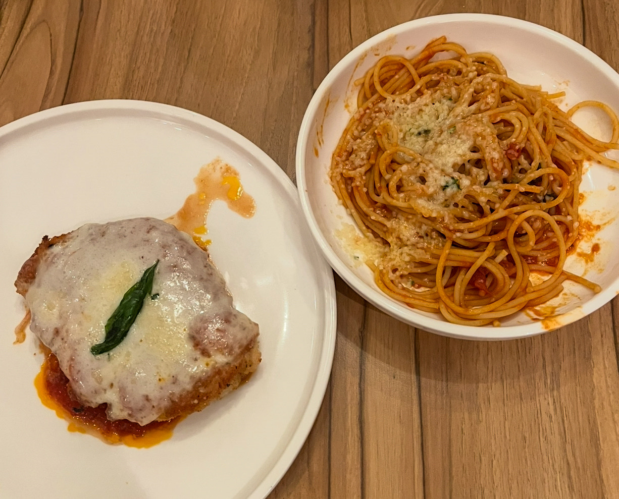 Cucina del Capitano chicken parmesan